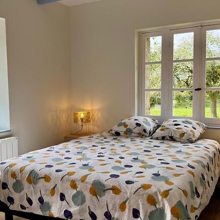 Gite De Couple Cosy Avec Vue Sur Chateau Tremohar - Golfe Du Morbihan, 20 Min De Vannes Berric Exterior photo